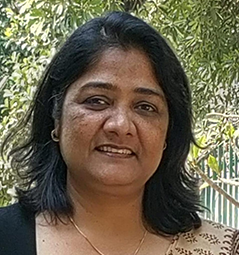 Team Member Miriam